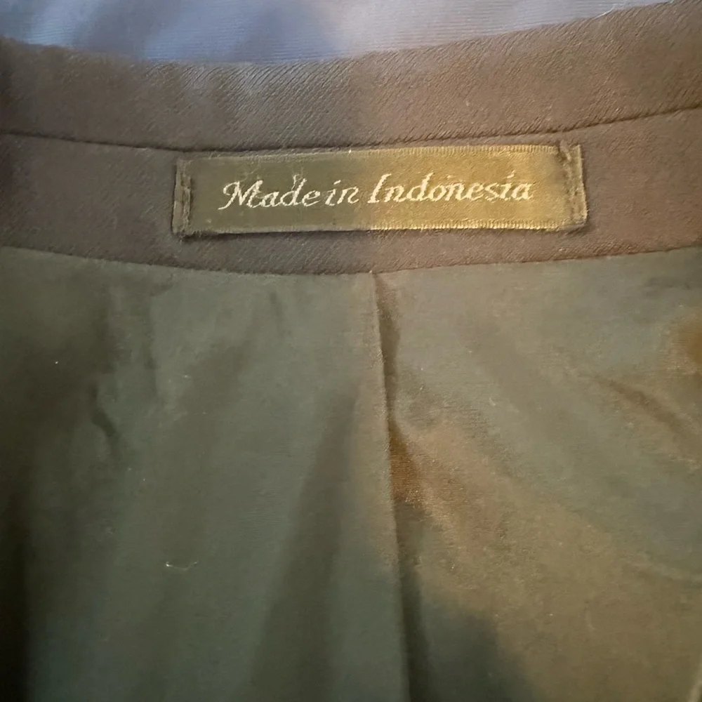 Lauren Ralph Lauren 100% Wool Navy Blazer with Gold Buttons, Size 50L